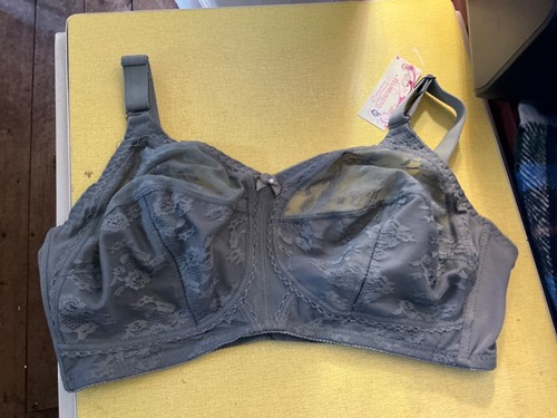 Telimussto ladies grey lace